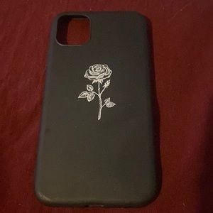 Iphone 11 rose print phone case